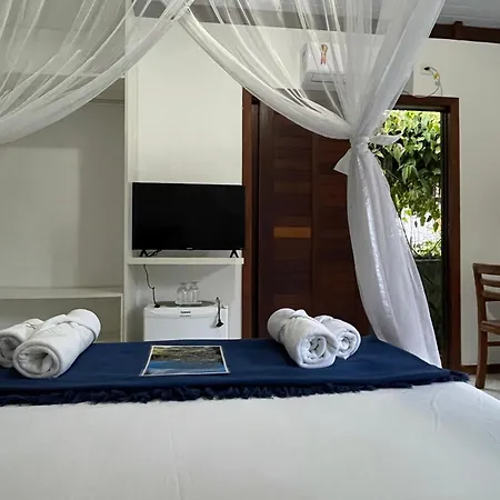 Chalets Jasmim Imbassaí-BA Mata de São João Exterior foto